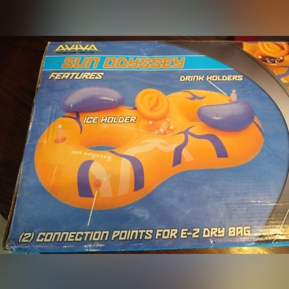 Aviva‎ Supreme Inflatable Lounge Tube - Picture 2 of 5